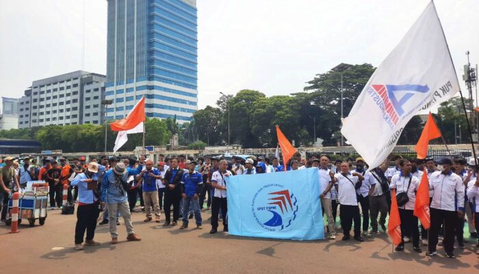 Kenaikan Tarif Transjakarta Ditolak, Ini Alasan Tegas Buruh