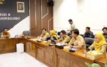 Gayatri Dievaluasi, Komisi B DPRD Bojonegoro Soroti Dampak untuk UMKM dan Peternak