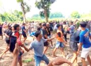 Bukan Hanya Rebutan Nasi, Ini Filosofi Sawur Sego Tondomulo Bojonegoro