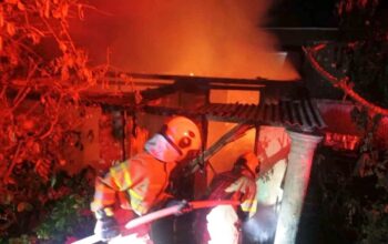Api Mengamuk di Kanor Bojonegoro, Satu Rumah Hangus dalam Waktu Singkat