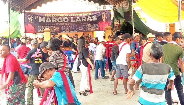 Tradisi Leluhur Tetap Hidup, Sedekah Bumi di Duwel Kedungadem Bojonegoro Disambut Antusias Warga