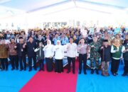 Buruh Pabrik Rokok Bojonegoro Dapat Bantuan Tunai, Bupati Setyo Wahono Ingatkan Jangan Boros