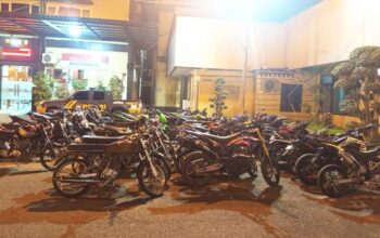 Operasi Malam di Lamongan, Puluhan Motor Brong Kena Tilang