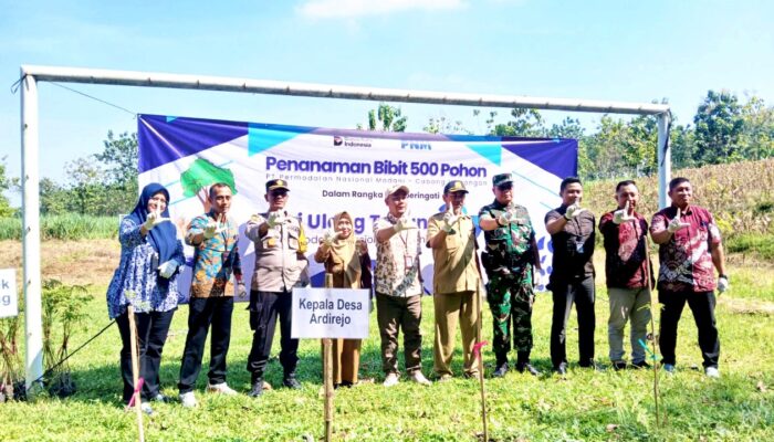 Kolaborasi TNI, PNM dan Warga, 500 Pohon Menghijaukan Sambeng Lamongan