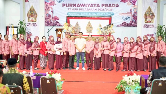 Bupati Wahono Ajak Pelajar Bojonegoro Kejar Pendidikan Setinggi Mungkin