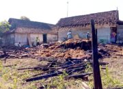 Bara Tungku Diduga Jadi Pemicu Kebakaran Rumah di Kesongo Kedungadem Bojonegoro