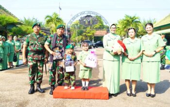 Di Hadapan Yonif 501, Pangdivif Soroti Krisis Global dan Ketahanan Keluarga