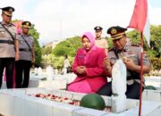 Polres Batu Kenang Jasa Pahlawan, Berbagi Tali Asih di Hari Bhayangkara