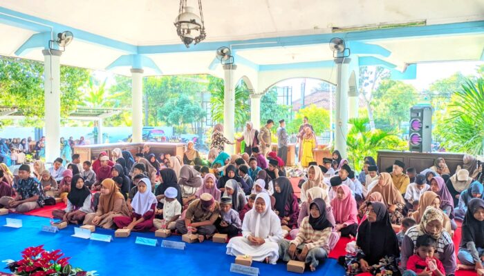 Kolaborasi Hebat, Forkopimcam Purwosari Bojonegoro Santuni 181 Anak Yatim