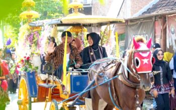 Delapan Pusaka Ki Andong Sari Dikarak, Tradisi Suro Bojonegoro Memikat