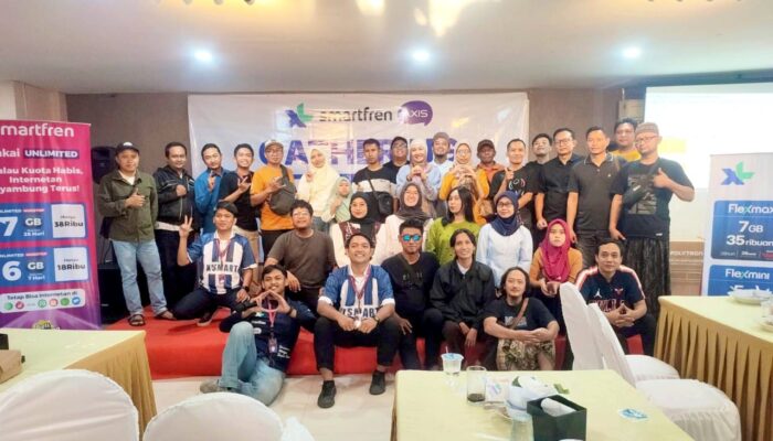 XL SMART Optimistis Dongkrak Penjualan Lewat Gathering Outlet Bojonegoro