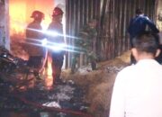Kebakaran Besar di Pasar Agrobis Babat Lamongan, Penyebab Masih Misterius