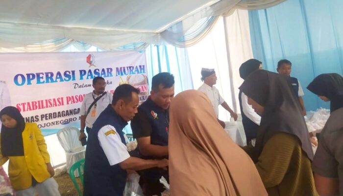Operasi Pasar Murah TMMD 129 Bojonegoro Bantu Ringankan Belanja Warga Bojonegoro
