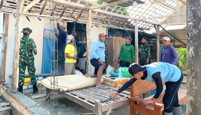 TMMD 129 Bojonegoro Tak Hanya Bangun Jalan, Kini Bedah Rumah Warga Kesongo