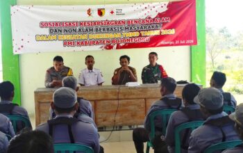Satgas TMMD 129 Bojonegoro Gandeng PMI, Warga Kesongo Dibekali Ilmu Penyelamatan