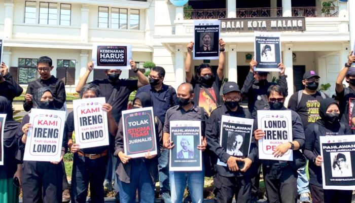 Aksi Kami Bukan Londo Ireng, Insan Pers Malang Raya Turun ke Jalan