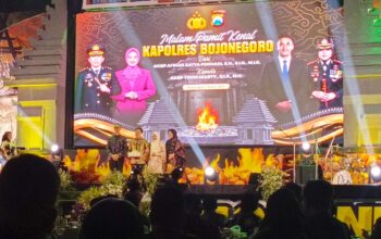 Tongkat Komando Polres Bojonegoro Berganti, Ini Pesan Menyentuh AKBP Afrian dan AKBP Yenni