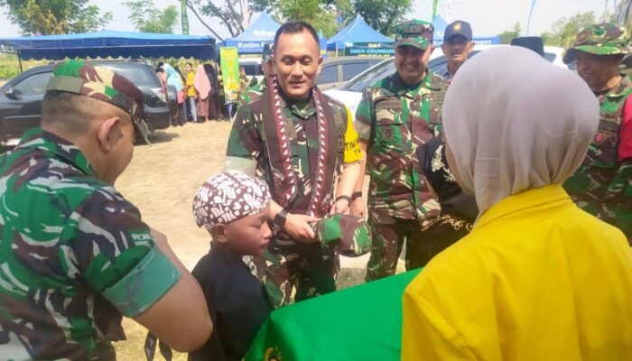 TMMD 129 Bojonegoro: Tiga Generasi Muda Kesongo Tampil Percaya Diri Sambut Brigjen TNI