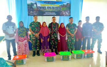 Tim Wasev TMMD 129 Bojonegoro Salurkan Sembako, Warga Kesongo: Sangat Membantu Kami