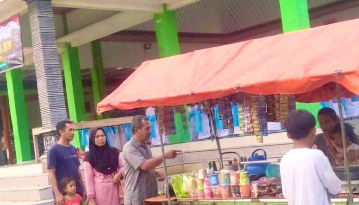 TMMD 129 Bojonegoro Jadi Penggerak Ekonomi Desa, Pedagang Akui Omzet Naik Saat Turnamen Voli