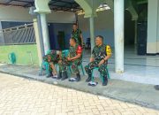 Sholat Jumat Bersama Warga Warnai Kunjungan Tim Wasev TMMD 129 Bojonegoro di Desa Kesongo