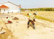 TMMD Bojonegoro Bangun Pondasi Lapak PKL, Ekonomi Warga Digeliatkan