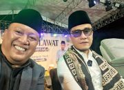 Ribuan Warga Bojonegoro Larut dalam Sholawat Gus Miftah di Mlideg