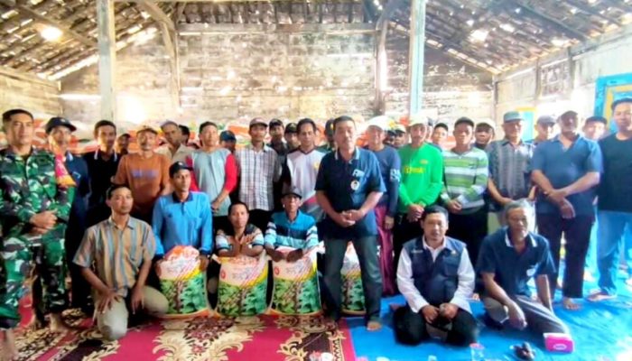 125 Hektare Tembakau di Kepohbaru Bojonegoro Dapat Bantuan 21,8 Ton Pupuk NPK
