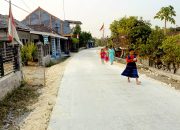 TMMD Bojonegoro Bikin Jalan Mundu Mulus, Anak-anak Kini Bebas Lari-larian