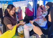 Warga Kesongo Antri Sembako Murah di Hari Penutupan TMMD Bojonegoro