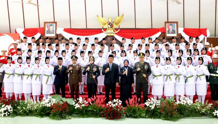 Dikukuhkan Bupati, 72 Paskibraka Bojonegoro Siap Bertugas