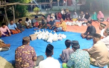 Malam Kemerdekaan di Bayem Bayemgede Kepohbaru Bojonegoro Diwarnai Doa untuk Korban Gempa Flores