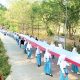 Semarak HUT RI di Bojonegoro, Kampung Samin Arak Bendera Raksasa