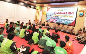 Kapolres Lamongan Titip Pesan ke Puluhan Driver OJOL