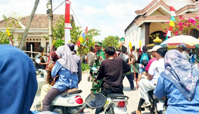 Meriah, 8.000 Peserta Banjiri Karnaval Kemerdekaan di Padenganploso Lamongan