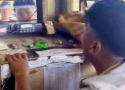 Kereta Melintas Palang Pintu Tak Tertutup, Warga Pekalongan Panik dan Geram