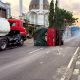 Detik-Detik Truk Oleng dan Terguling di Plosowayu Lamongan, Ini Penyebabnya