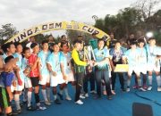 Bukan Tim Unggulan, Kepohkidul Bojonegoro Angkat Trofi
