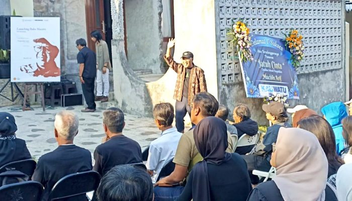 Mukhlis Arif Buka Pameran 40 Tahun Berkarya di Kota Batu