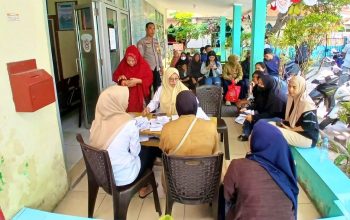 Beras Bulog untuk Warga Mangasa Makassar, Polisi Sekaligus Beri Peringatan Ini