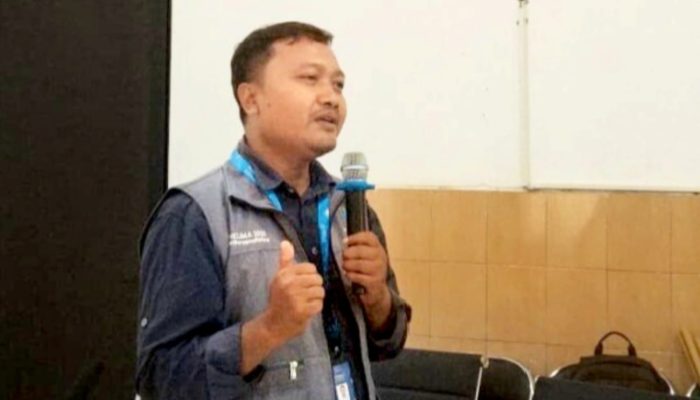 180 Relawan Se-Indonesia, Impong Nasir Jadi Penggerak Literasi Bojonegoro