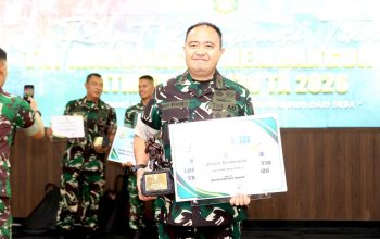 Dandim Bojonegoro Diganjar Juara III Dansatgas Terbaik TMMD 129