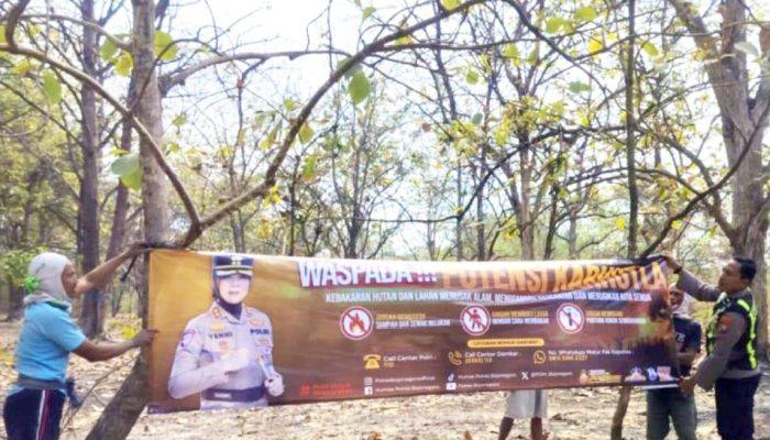Spanduk Peringatan Karhutla Dipasang, Ini Pesan Polisi untuk Warga Padangan Bojonegoro