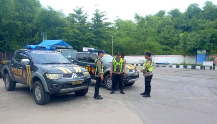 Cegah Gangguan Kamtibmas, Polisi Sumberrejo Bojonegoro Saling Bersinggungan