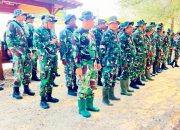 Pantai Joko Mursodo Lamongan Dibersihkan, TNI Gandeng Warga dan Aparat