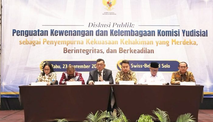 KY Bongkar Gagasan Baru Pengawasan Hakim, PB XIV Purbaya Turut Hadir