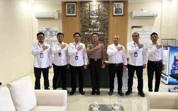 Songsong Hari Kesaktian Pancasila, PLN UP3 Bojonegoro dan Polres Bojonegoro Perkuat Sinergi, Wujudkan Pelayanan Sepenuh Hati kepada Masyarakat