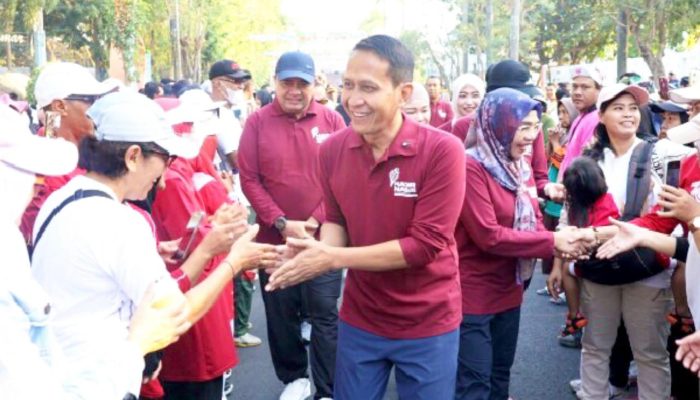 Bupati Setyo Wahono Lepas Ribuan Peserta Jalan Sehat Haornas ke-43 Bojonegoro