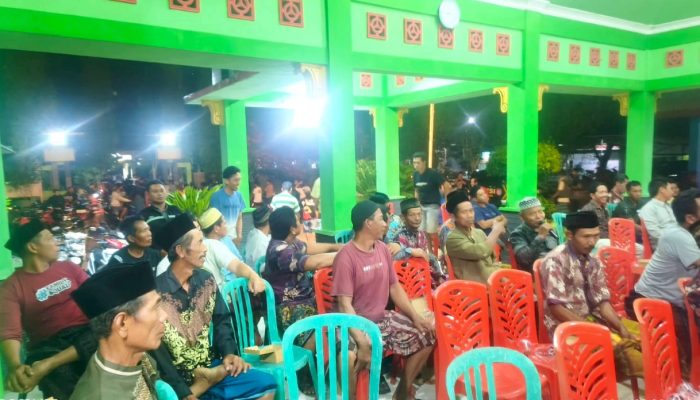 Warga Bayemgede Kepohbaru Bojonegoro Satu Suara, Minta Sekdes Topan Abdullah Segera Diberhentikan