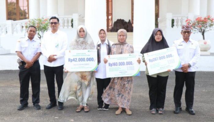 Santunan BPJS Ketenagakerjaan Bantu Keluarga Linmas Bojonegoro, Ini Kisahnya